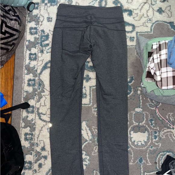 gray low rise lulu lemon leggings - Picture 2 of 4